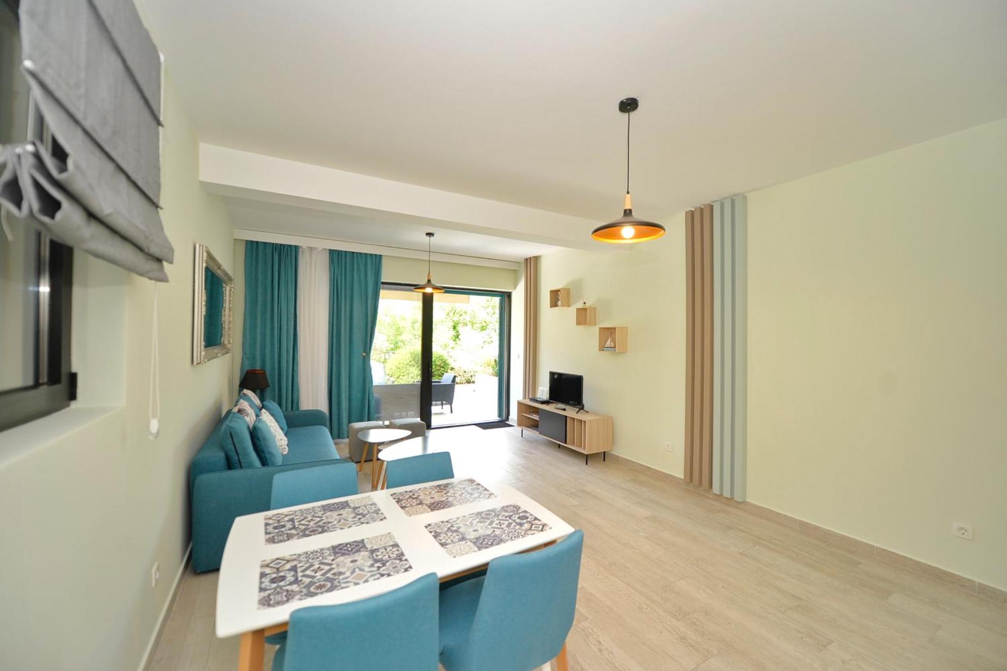 Boka Blue Dobrota קוטור
